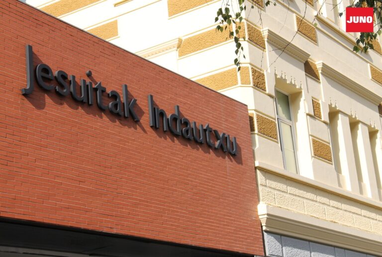 Portada Jesuitas Indautxu